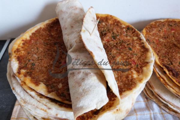 Pizza turque, Lahmacun