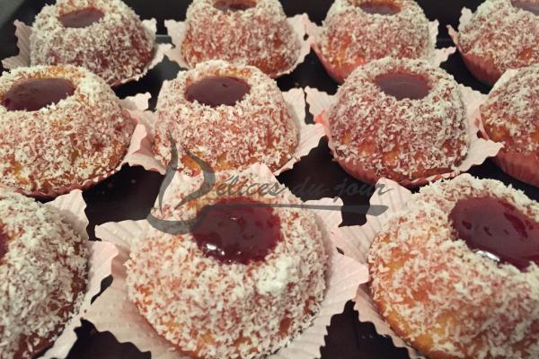 Gateau moelleux noix de coco fraise